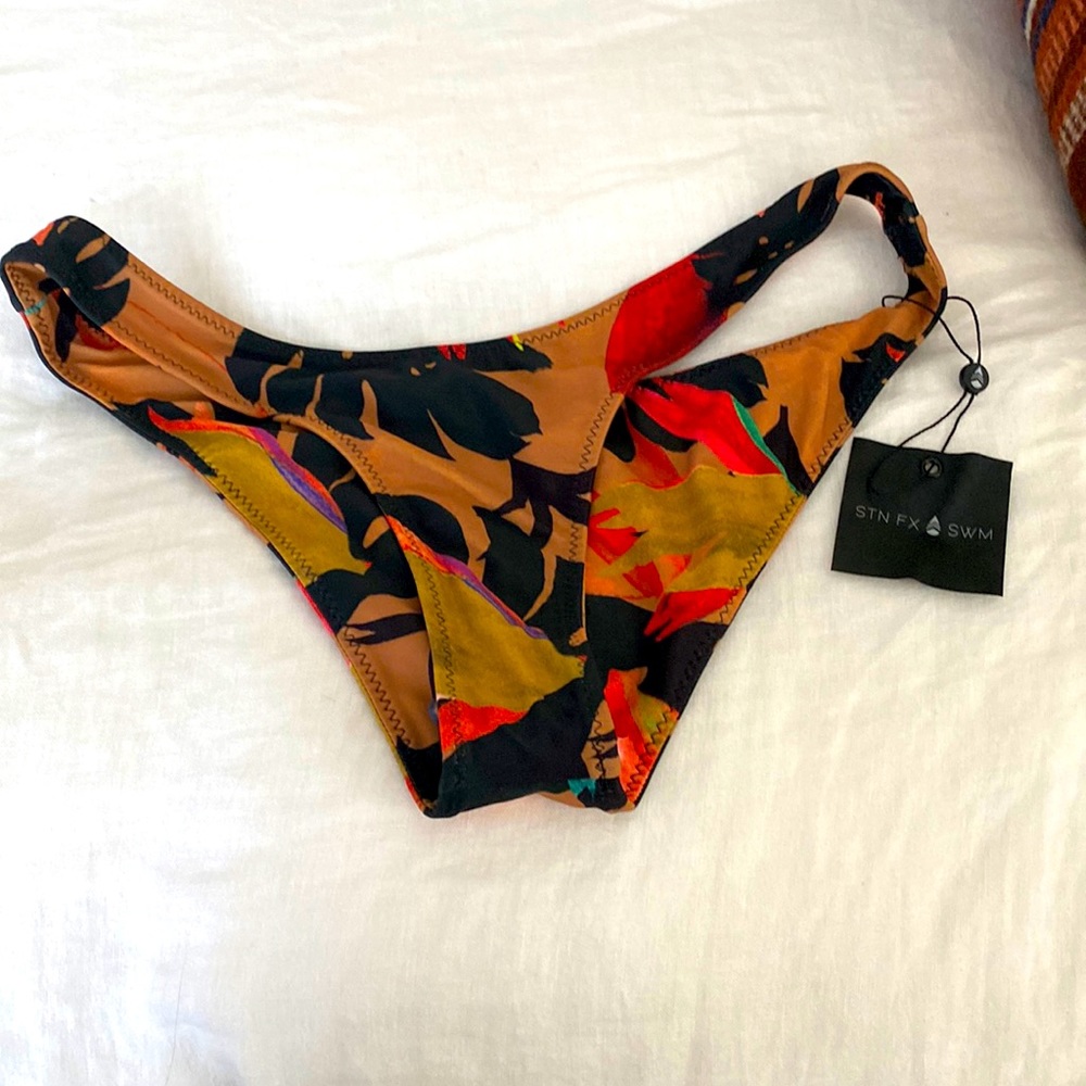 Stone Fox Bowie bottoms size large